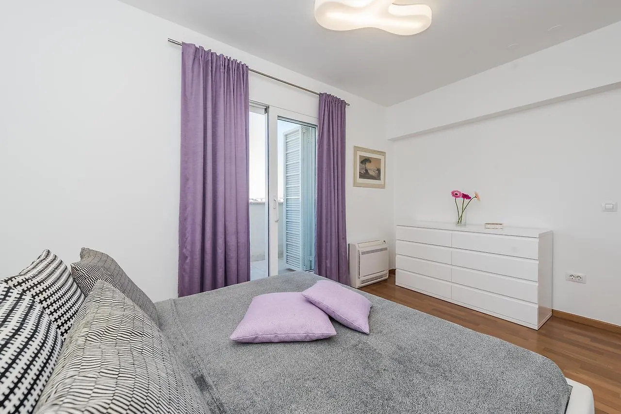 Penthouse With Roof Terrace With Jacuzzi Apartment Zadar